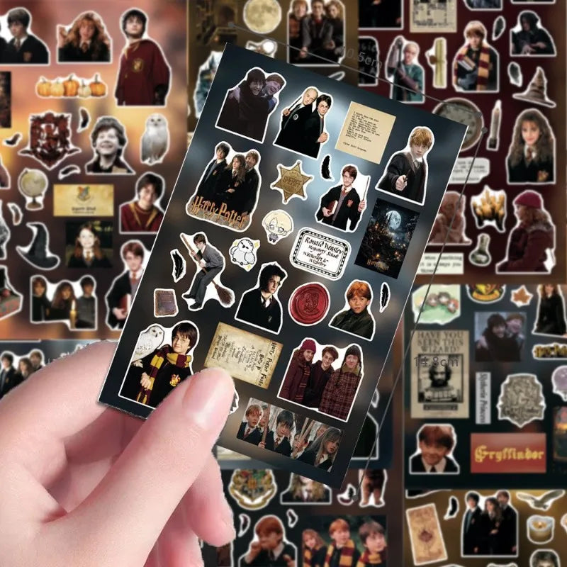 Lot de 8 Stickers Découpés Harry Potter Warner Bros. – Style Vintage Cartoon – Autocollants Imperméables DIY Graffiti Décoratifs
